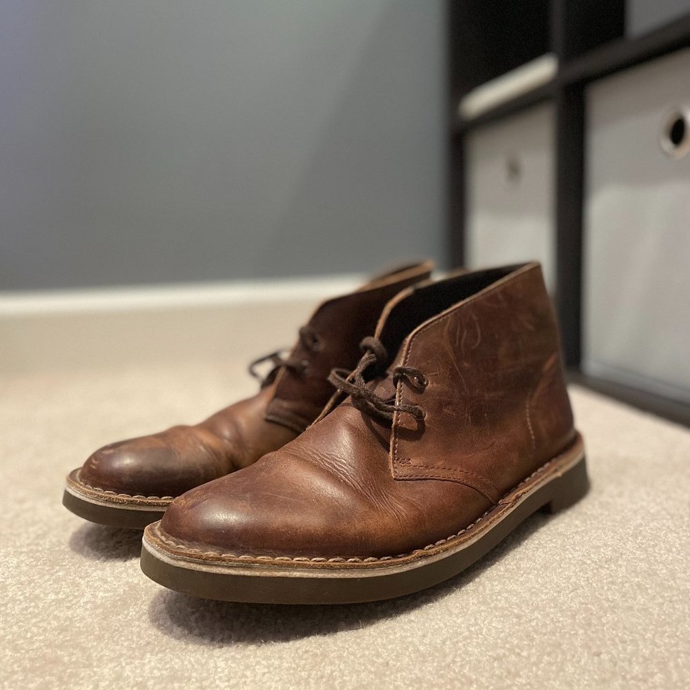 Clarks Men's Leather Desert Chukka Boots | Size 8